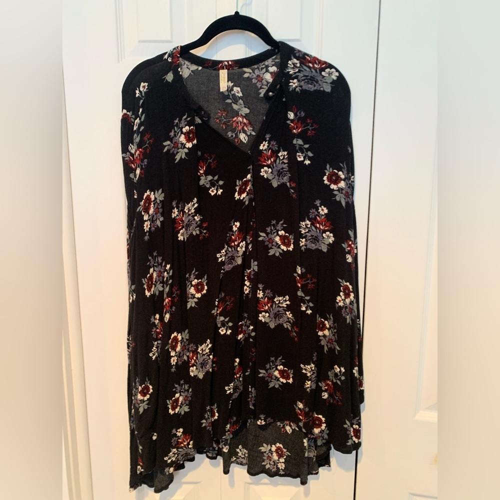 Free People tunic dress in XS. Runs very large as most FP clothing  does.